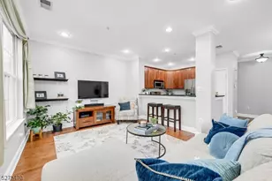 106 Rock Creek Dr, Clifton, NJ 07014 - Photo 13