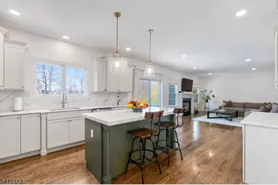 2 Himsl Ct, West Orange Township, NJ 07052 - Photo 15