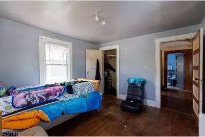 427 Robins St, Roselle, NJ 07203 - Photo 11