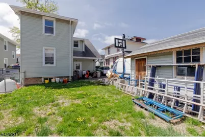 427 Robins St, Roselle, NJ 07203 - Photo 37