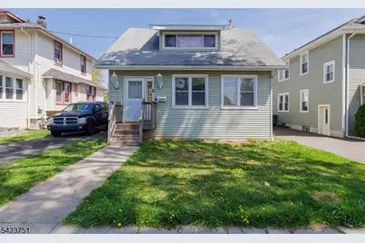 427 Robins St, Roselle, NJ 07203 - Photo 15