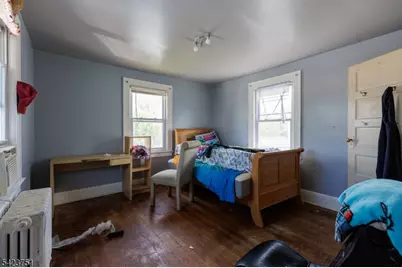 427 Robins St, Roselle, NJ 07203 - Photo 29