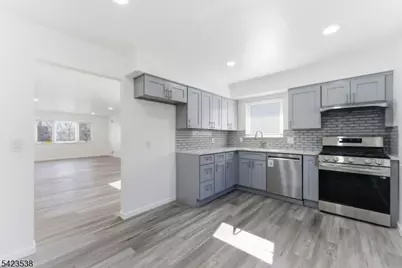 23 Renaissance Dr #2, Clifton, NJ 07013 - Photo 5