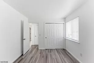 23 Renaissance Dr, Clifton, NJ 07013 - Photo 9