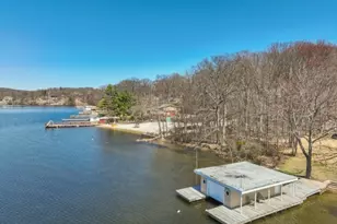 201 S New Jersey Ave, Jefferson Township, NJ 07849 - Photo 3