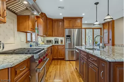 97 Skyline Dr, Sparta Township, NJ 07871 - Photo 11