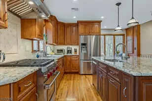 97 Skyline Dr, Sparta Township, NJ 07871 - Photo 11