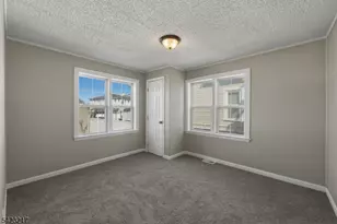 131 La Monte Ave, Bound Brook, NJ 08805 - Photo 17