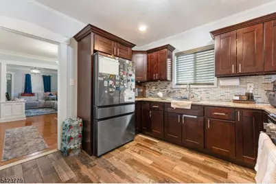 191 E 9th St, Clifton, NJ 07011 - Photo 9