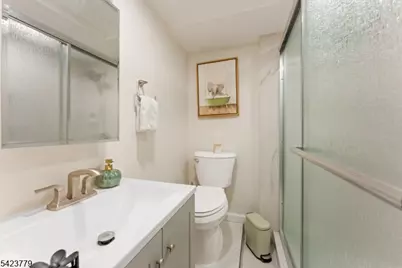 191 E 9th St, Clifton, NJ 07011 - Photo 27