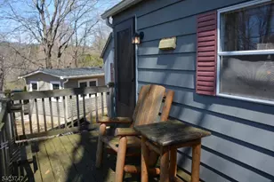 10 Watergate Dr, High Bridge, NJ 08829 - Photo 25