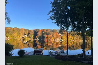 173 Point Breeze Dr, West Milford, NJ 07421 - Photo 35