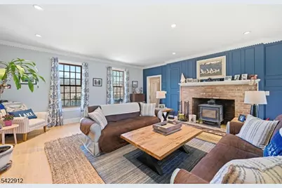173 Point Breeze Dr, West Milford, NJ 07421 - Photo 5