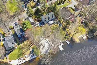 173 Point Breeze Dr, West Milford, NJ 07421 - Photo 31