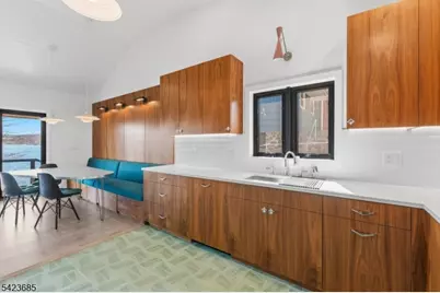 38 Ithanell Rd, Hopatcong, NJ 07843 - Photo 9