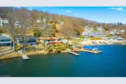 38 Ithanell Rd, Hopatcong, NJ 07843 - Photo 23