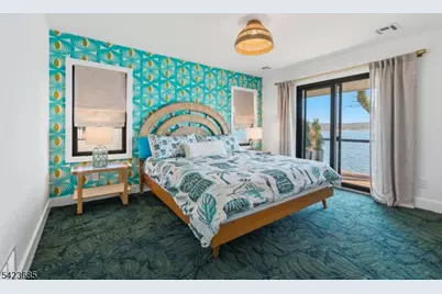 38 Ithanell Rd, Hopatcong, NJ 07843 - Photo 19