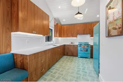 38 Ithanell Rd, Hopatcong, NJ 07843 - Photo 7