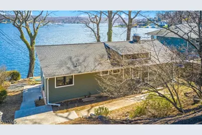 38 Ithanell Rd, Hopatcong, NJ 07843 - Photo 3