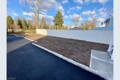 909 Westfield Ave, Rahway, NJ 07065 - Photo 17