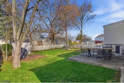 201 Floyd St, Belleville, NJ 07109 - Photo 23