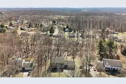 51 Winay Ter, Washington Township, NJ 07853 - Photo 3