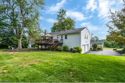 8 Beechwood Rd, Bernards Township, NJ 07920 - Photo 7