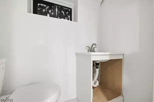 1296 Magie Ave, Elizabeth, NJ 07208 - Photo 19