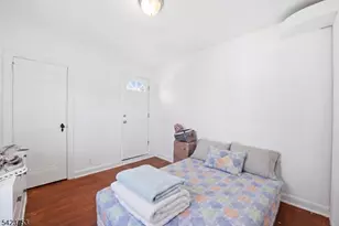 1296 Magie Ave, Elizabeth, NJ 07208 - Photo 15