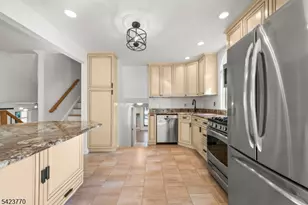 27 Meadowview Rd, Bernards Township, NJ 07920 - Photo 11