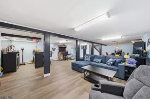 4 Glencove Rd, Parsippany, NJ 07950 - Photo 41