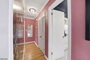 4 Glencove Rd, Parsippany, NJ 07950 - Photo 23