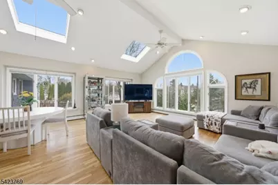 4 Glencove Rd, Parsippany, NJ 07950 - Photo 5