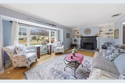 4 Glencove Rd, Parsippany, NJ 07950 - Photo 17