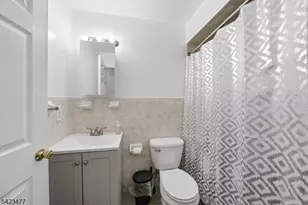 1049 Lafayette St, Elizabeth, NJ 07201 - Photo 15