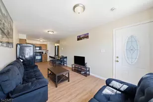 1049 Lafayette St, Elizabeth, NJ 07201 - Photo 7