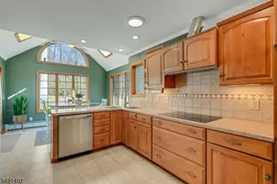 25 Yorke Rd, Mountain Lakes, NJ 07046 - Photo 7