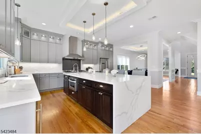 57 Walnut St, Livingston, NJ 07039 - Photo 11