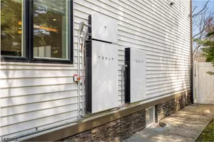 57 Walnut St, Livingston, NJ 07039 - Photo 37