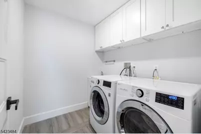 57 Walnut St, Livingston, NJ 07039 - Photo 31