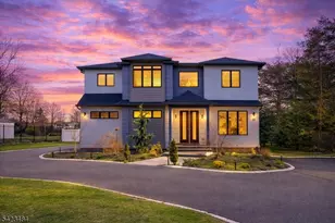 57 Walnut St, Livingston, NJ 07039 - Photo 43