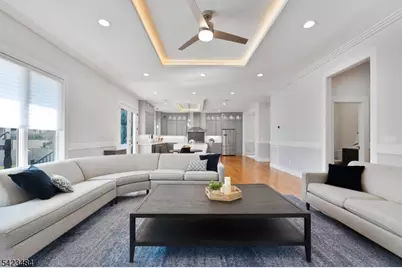 57 Walnut St, Livingston, NJ 07039 - Photo 15