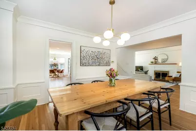 83 Essex Ave, Montclair, NJ 07042 - Photo 11