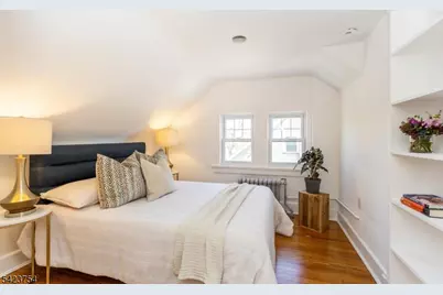 83 Essex Ave, Montclair, NJ 07042 - Photo 23