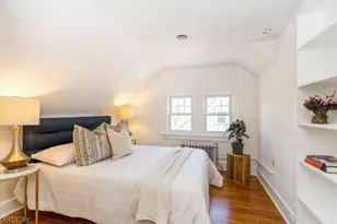 83 Essex Ave, Montclair, NJ 07042 - Photo 23