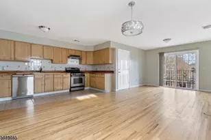 244 Clark Pl, Elizabeth, NJ 07206 - Photo 3