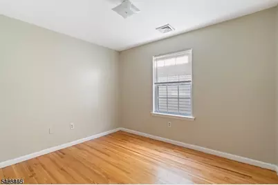 244 Clark Pl #2, Elizabeth, NJ 07206 - Photo 7