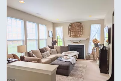 282 Winding Hill Dr, Mount Olive, NJ 07840 - Photo 9