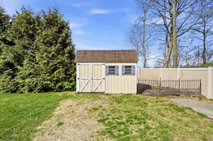 12 Canfield St, Hopatcong, NJ 07874 - Photo 45