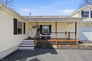 12 Canfield St, Hopatcong, NJ 07874 - Photo 5